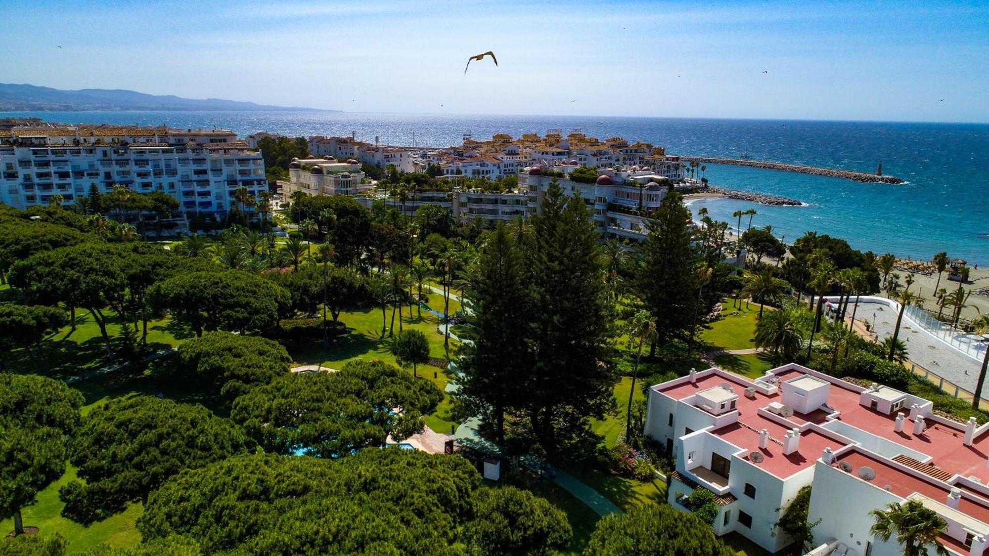 Banus - Playas Del Duque Luxury Marbellac