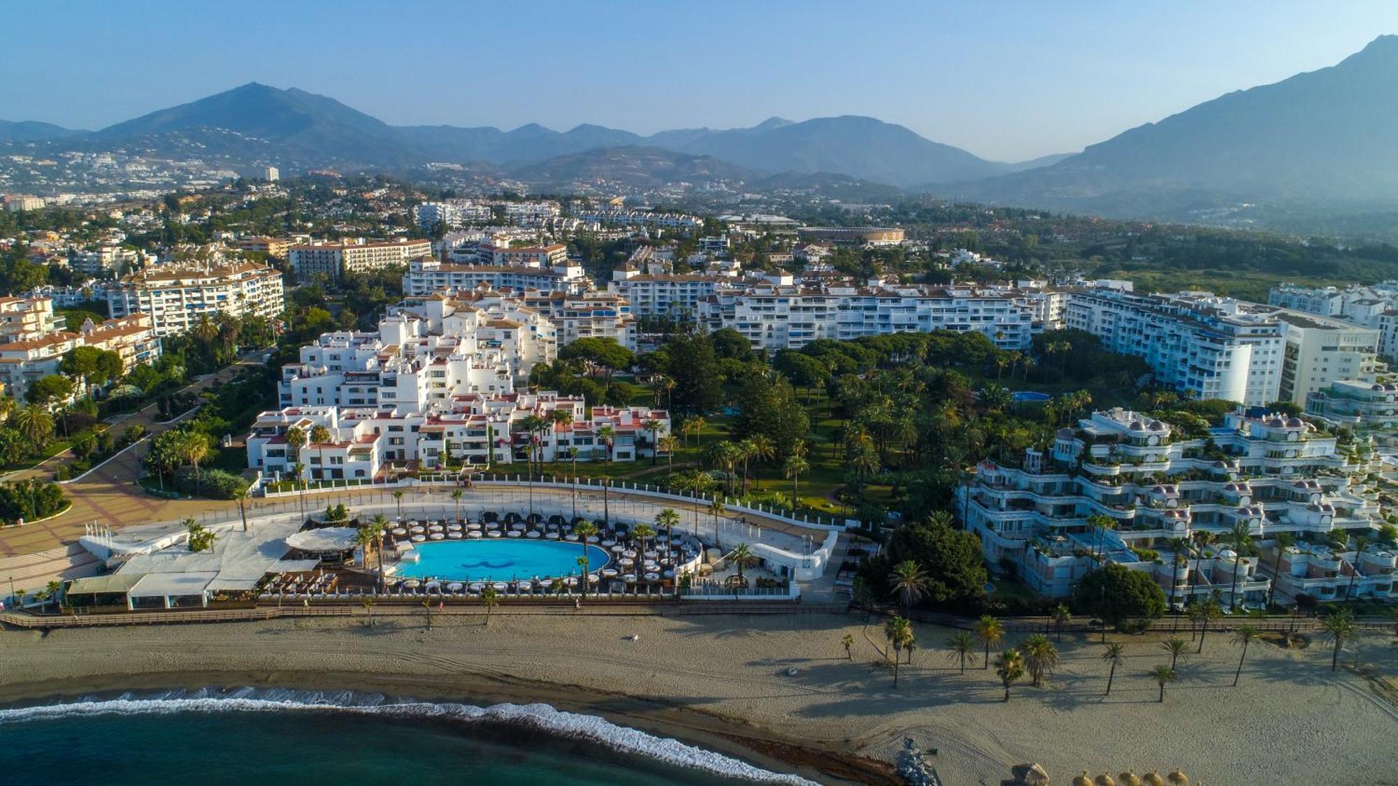 Banus - Playas Del Duque Luxury Marbellac