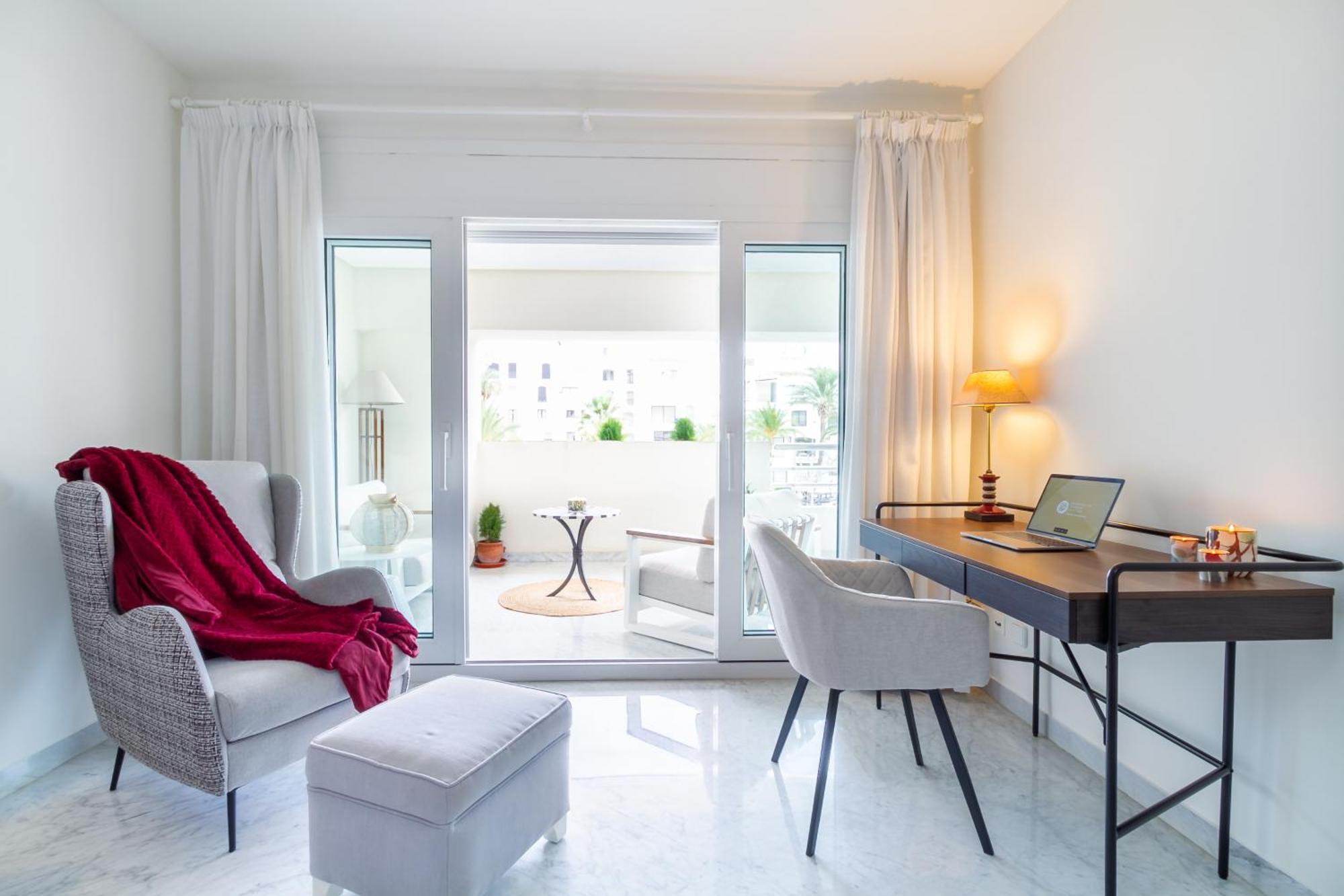 Banus - Playas Del Duque Luxury Apartment Marbella